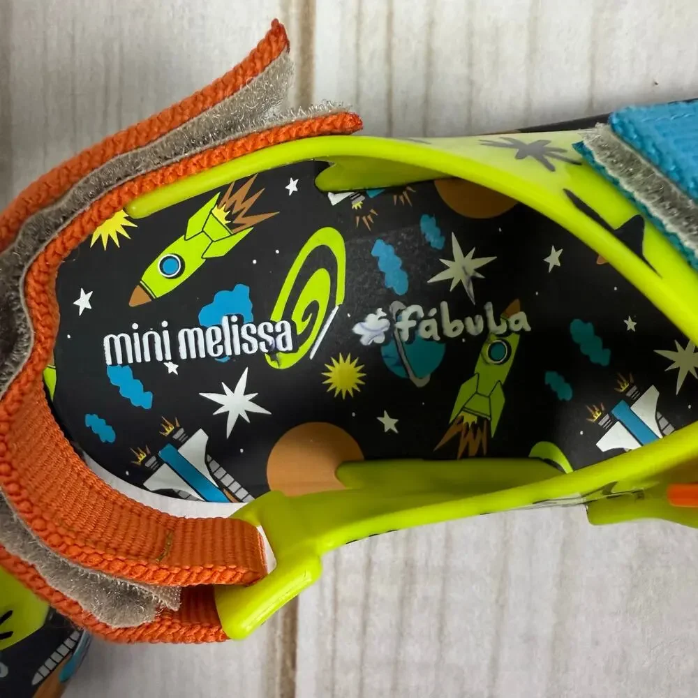 Mini‎ Melissa Fabula Ping Pong Space Sandals Kids Size 4Y